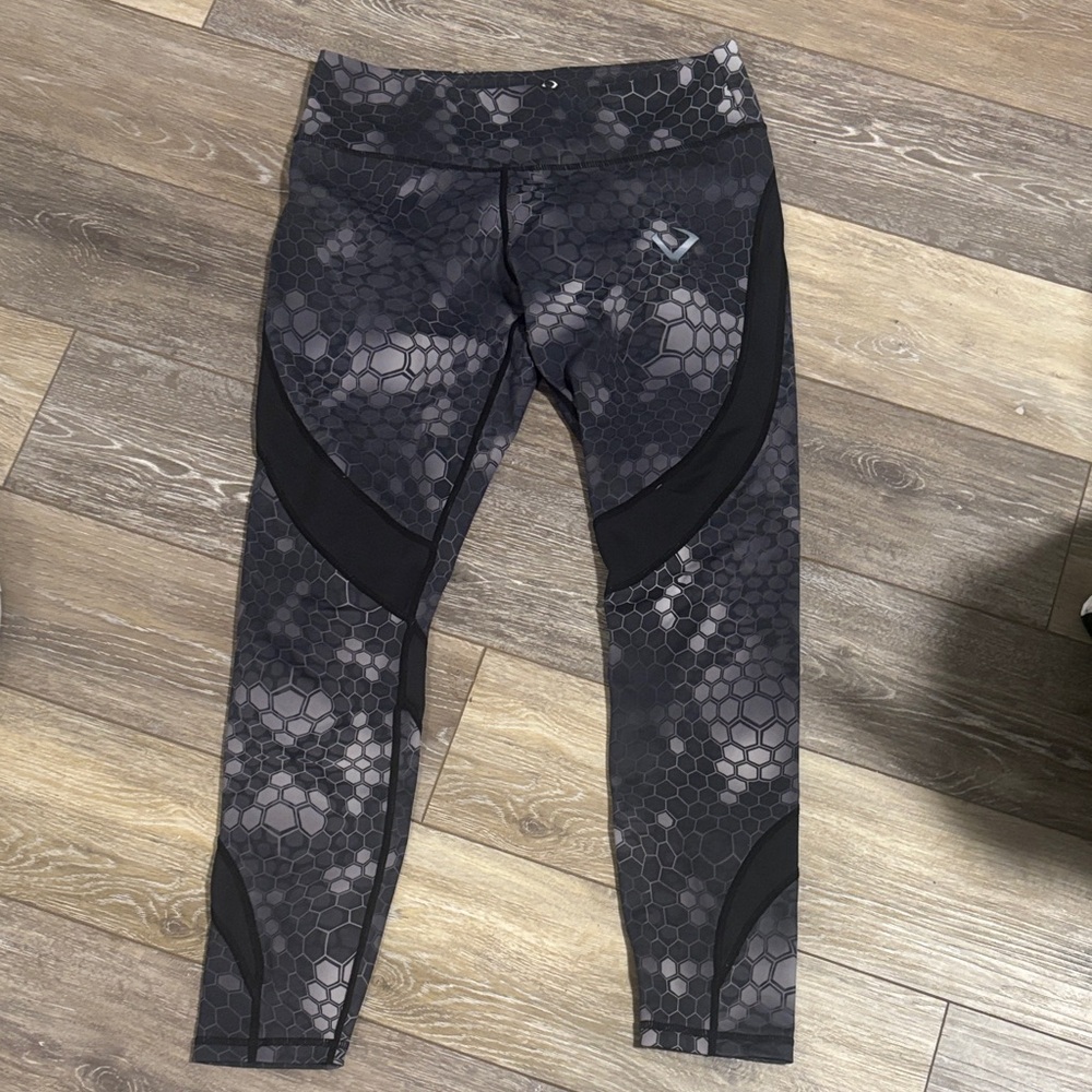 Women's Black and Gray Honeycomb Leggings